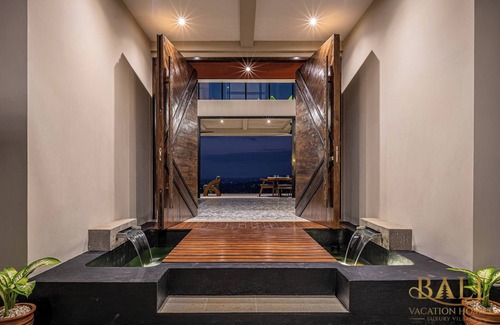 Kaliasem Villa | Breathtakingly Beautiful and offers a panoramic view!