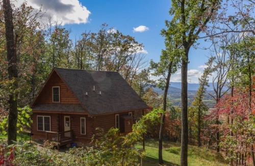 Stanley Cabin | Breccia Cabin