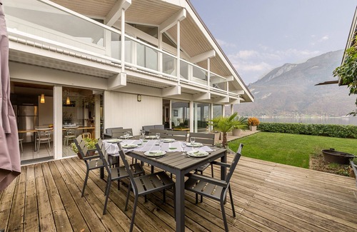 Bredannaz Ski Chalet | BREDANNAZ - Lumineuse Maison Vue Lac, 8p