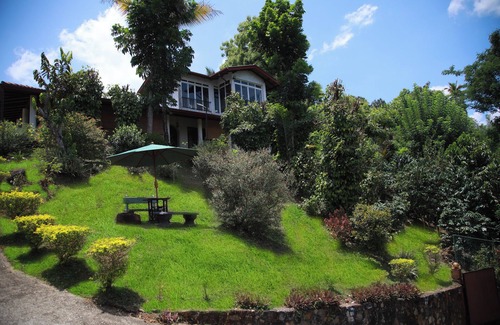 Menikhinna House | Breez Holiday Home