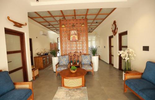 Khattalwada Villa | Breeze and Grains