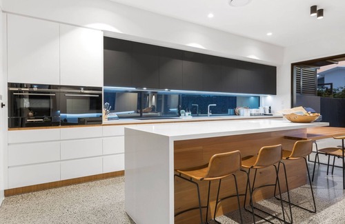 Kingscliff House | Breeze at Salt - Wheelchair Accessible with Heated Pool