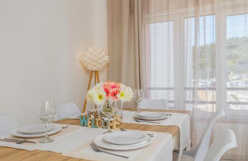 Setubal Apartment | Breeze Beach House