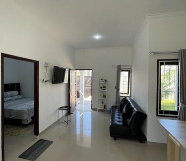 Kecamatan Labuapi House | Breeze Home BnB