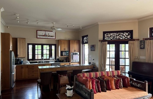 Deanes Villa | Breezin in St James by Personal Villas - Luxuriate Guilt-Free