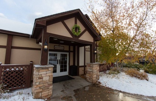 Boyne Falls Condo | Breezy Mountain Run at Boyne, 2 Bedroom Suite
