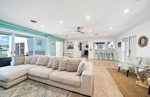 Cocoa Isles House | Breezy Waterfront Pool House Steps from the Beach!