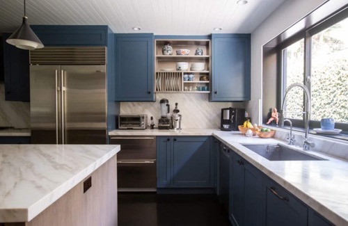 Brentwood House | Brentwood 4br/3.5ba Pool & Spa Close to Santa Monica Pier & Rodeo Drive