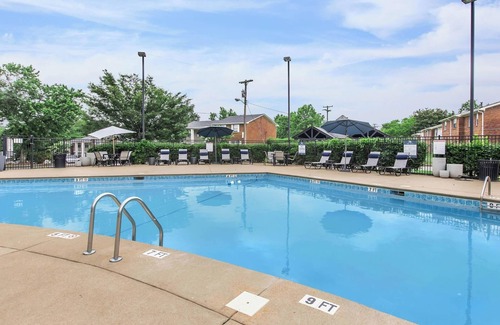 Nashville Apartment | Brentwood A2 I Cozy & Comfy I 2Bd I Free Parking