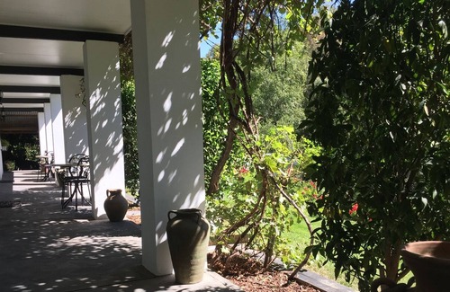 Healesville Apartment | Brentwood B&B Aprtments - Valley View Queen Bed Apartment