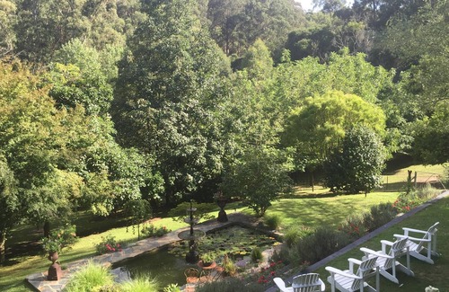 Healesville Apartment | Brentwood B&B Aprtments - Valley View Queen Bed Apartment