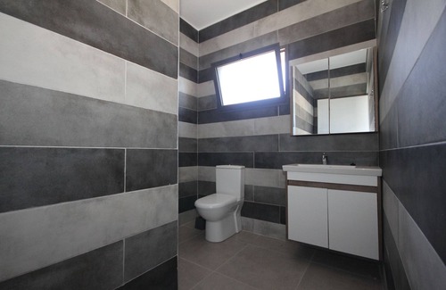 Kyrenia Villa | Bretts Landing WOW how big ! sleeps 28 NEW VILLA