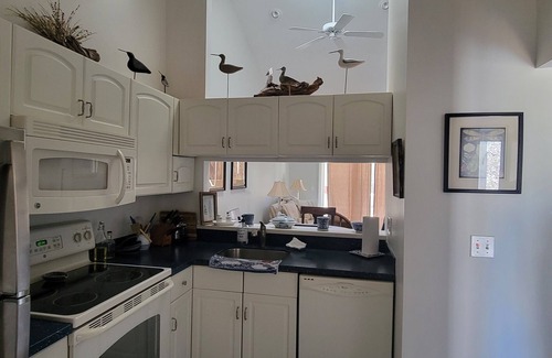 Brewster Condo | Brewster Ocean Edge Condo, Easy Breezy Fun!