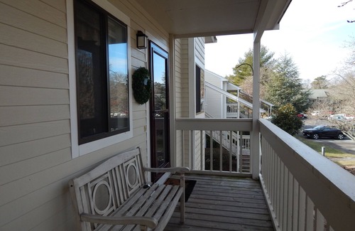 Brewster Condo | Brewster Ocean Edge Condo, Easy Breezy Fun!