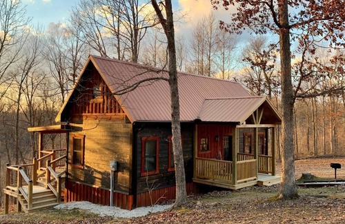 Means Cabin | Briar Patch Cabin RRG: Firepit, Sunset, WIFI