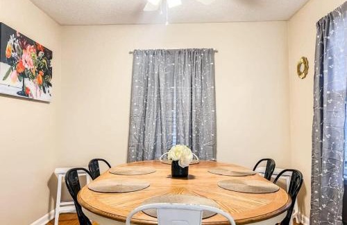 Normal House | Brick Point Place- 10 Min N of UAH