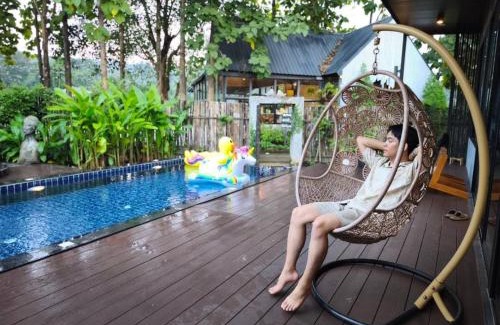 Doi Saket Villa | BrickBoxPoolvilla2 พักได้8คน 2ห้องนอน สระว่ายน้ำส่วนตัว