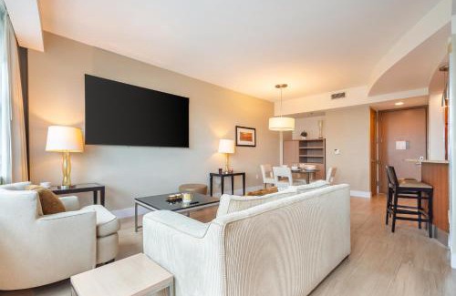 Brickell Apartment | Brickell 32th Floor AKA by Palermo Home Miami