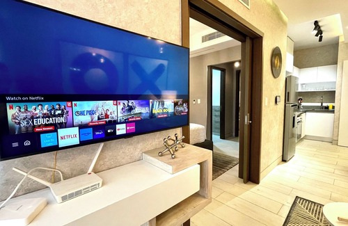 Helios del Oeste Apartment | Brickell Delux Suite CondoHotel