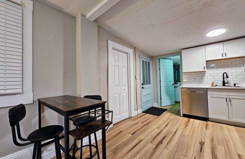 Bristol Apartment | Brickhaven Studio: Bristol's First Brickmason's 1880s Kitchen turned to Studio!