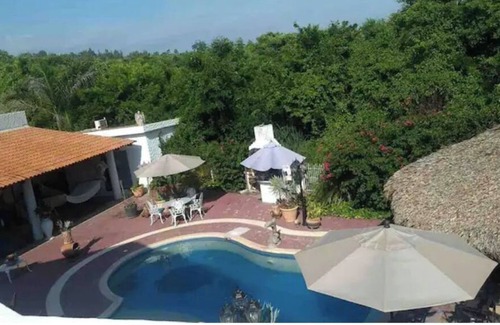 Petacalco Apartment | Bridge Apartment On The Pacific