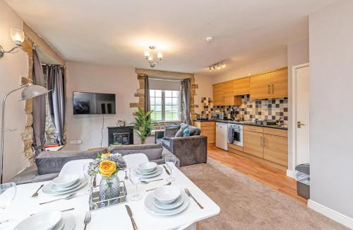 Giggleswick Apartment | Bridge End Mill Holiday Apartments by Guestz