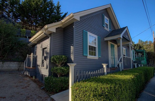 Cambria House | Bridge Street Beauty
