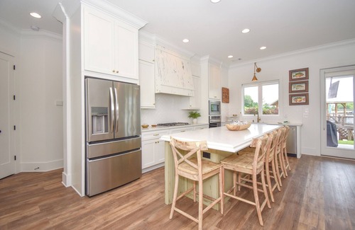 Alexander City House | Bridge View Retreat, Bridge View Retreat- Luxurious 4Br -Lake Martin Home