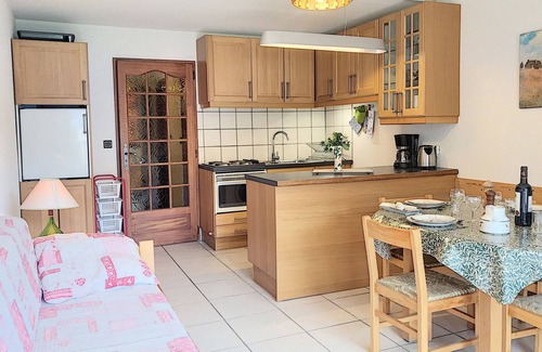 Saint-Martin-de-Belleville Apartment | Bright and Cozy Apartment · Ski-In/Ski-Out · South-Facing Terrace