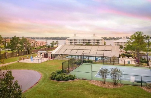 Conroe Apartment | Bright 2 BD/2 BA for family time