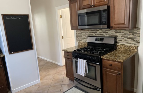 Logan Square Apartment | Bright 2 bed conveniently located in the heart of Logan Square with easy parking
