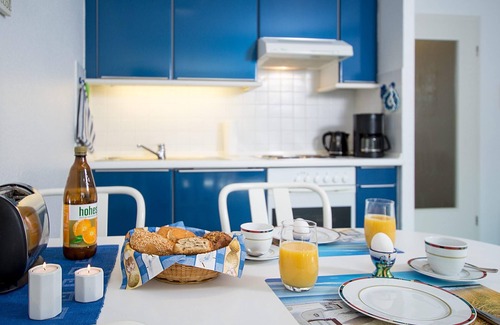 Neustadt in Holstein Apartment | Bright 2-room apartment for 4 people with balcony and private parking space
