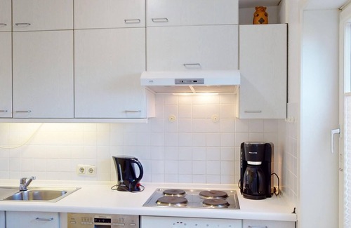 Neustadt in Holstein Apartment | Bright 3-room vacation apartment for 4 people with balcony and outdoor parking space
