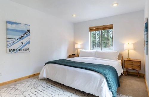 Kings Beach House | Bright 3BD Kings Beach Townhome
