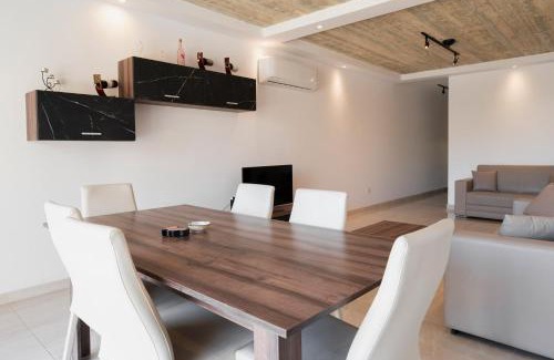 Sannat Apartment | Bright 3BR Getaway Spacious Airy & Family-Friendly