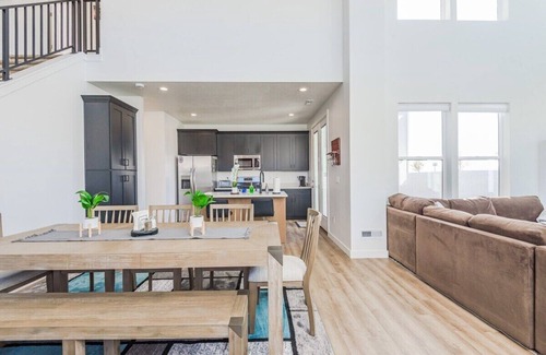 West Jordan House | Bright 3BR Home: Fenced Yard, New Build, Sleeps 7!
