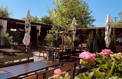 Dillingen an der Donau Apartment | Bright and spacious family room (39 sqm) for up to 4 people with free WiFi