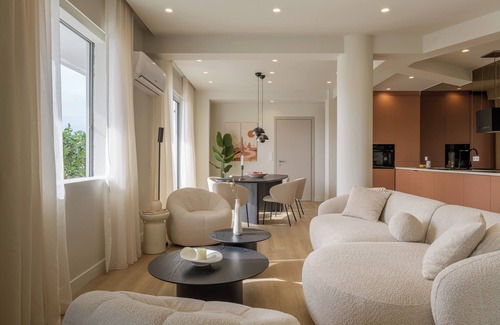 Athens City Centre Apartment | Bright Acropolis Loft Plunge Pool