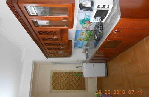Nhat Tan Apartment | Bright, airy, well equipped, near west lake 2 bedrm apartment