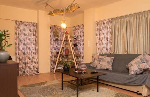 Kaisariani Apartment | Bright and Comfortable apartments Athens