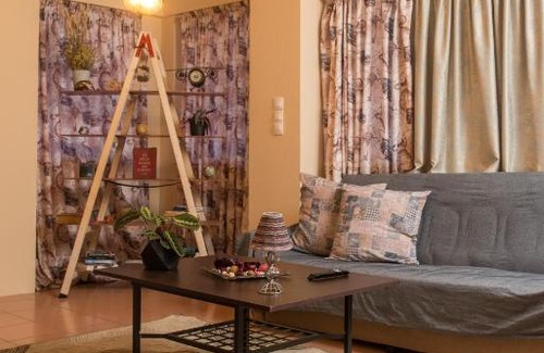 Kaisariani Apartment | Bright and Comfortable apartments Athens