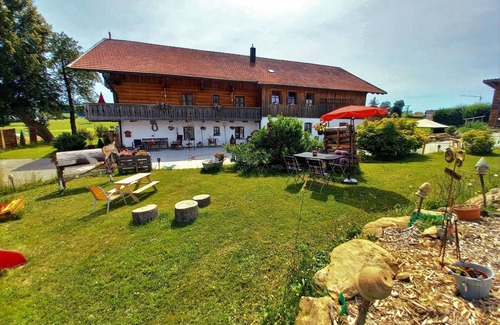 Riedlhutte Apartment | Bright and cozy vacation apartment (60 sqm) for up to 4 people with balcony to relax