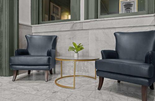 Downtown Louisville Apartment | Bright and Modern Studio in Louisville # 408