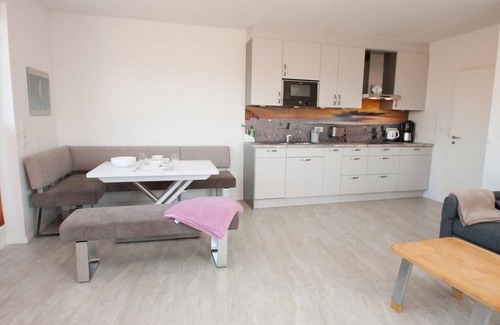 Wittmund Apartment | Bright and open: The homely apartment, which was completed in 2017