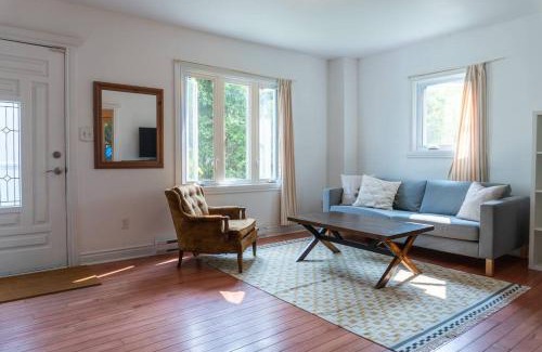 Gatineau Apartment | Bright and spacious 2 bedroom home!