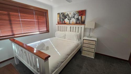 Southport House | Bright and Spacious 3BDR Family Home in Southport