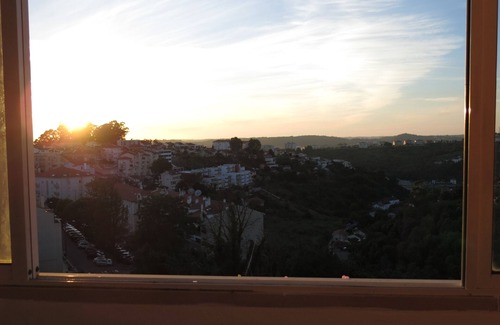 Coimbra Apartment | Bright and spacious apartment with south facing balcony in Celas (3 bedrooms)