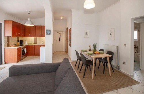 Petralona Apartment | Bright and Sunny Penthouse in Petralona Area by GHH