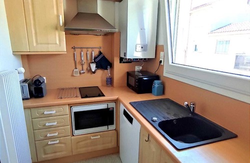 Les Sables d'Olonne Apartment | Bright apartment, 20m from the beach, sea view balcony Les Sables d'Olonne