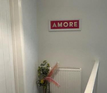 St Leonards-On-Sea Apartment | Bright Apartment in the Heart of St Leonards